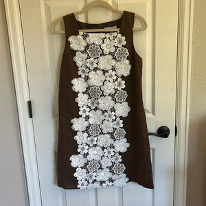 EUC Molly Moorkamp Coconut Nonie Size 6